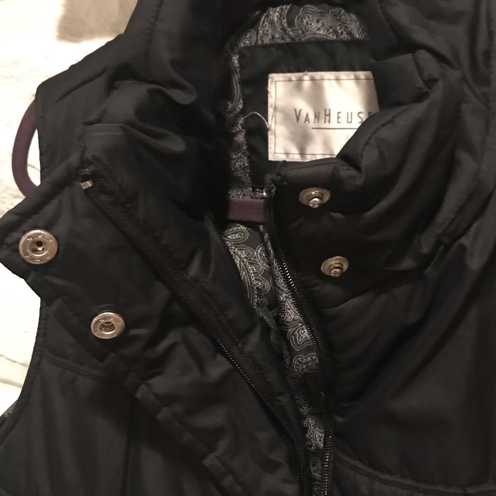Women’s Van Heusen Vest - Picture 5 of 10